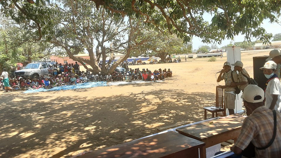 Talily Raike: Les scouts Tily Eto Madagasikara contribuent à prévenir les conflits communautaires dans la région Atsimo Andrefana. Credit photo: Tily eto Madagasikara/Atsimo Andrefana