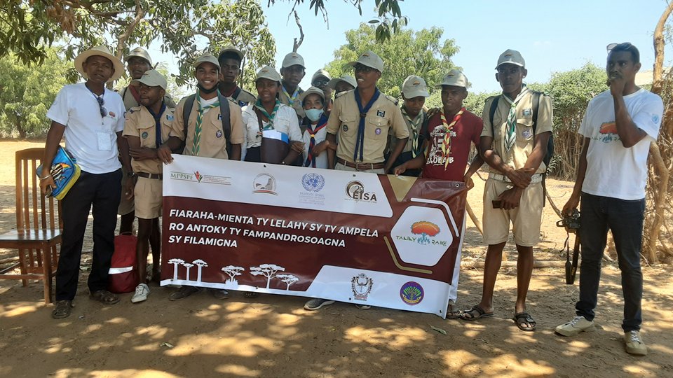 Talily Raike: Les scouts Tily Eto Madagasikara contribuent à prévenir les conflits communautaires dans la région Atsimo Andrefana. Credit photo: Tily eto Madagasikara/Atsimo Andrefana
